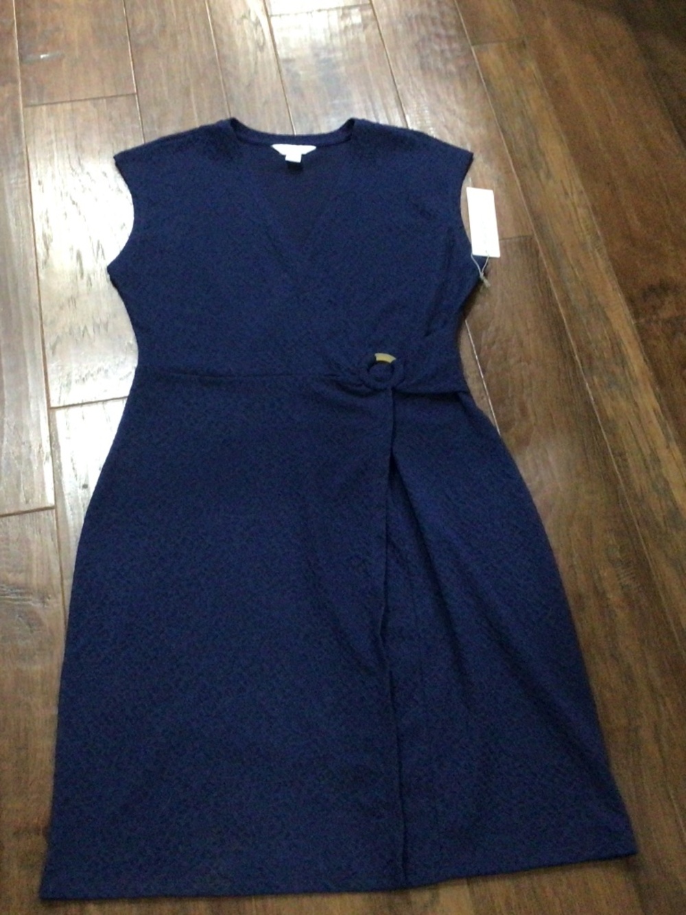 Liz Claiborne Navy blue simple dress. Size medium. New with tags.